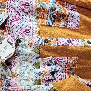 NWT ANDYHEWHY KNOT SHIRT